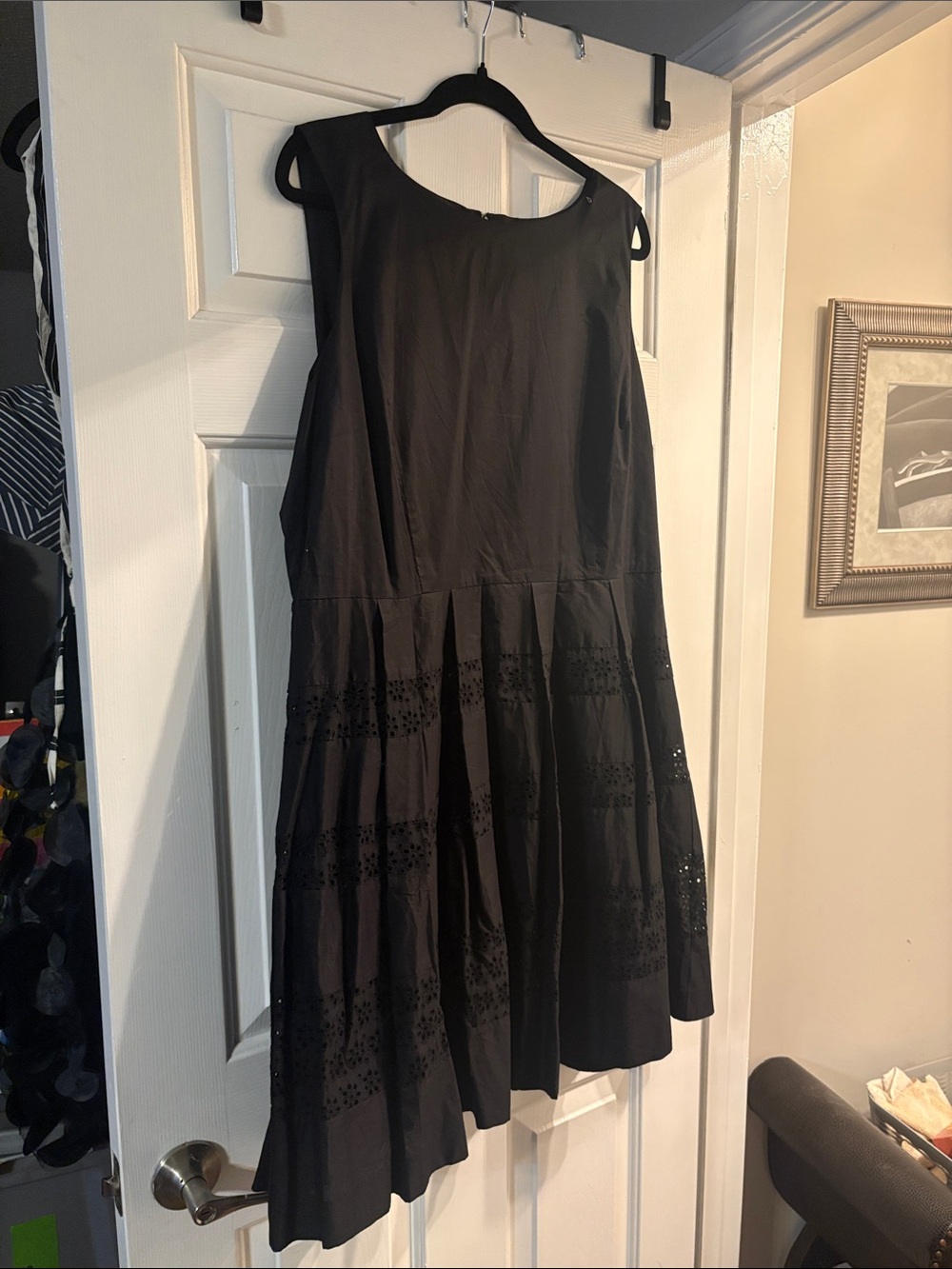 Ann Taylor Black Sleeveless Eyelet Tiered Dress